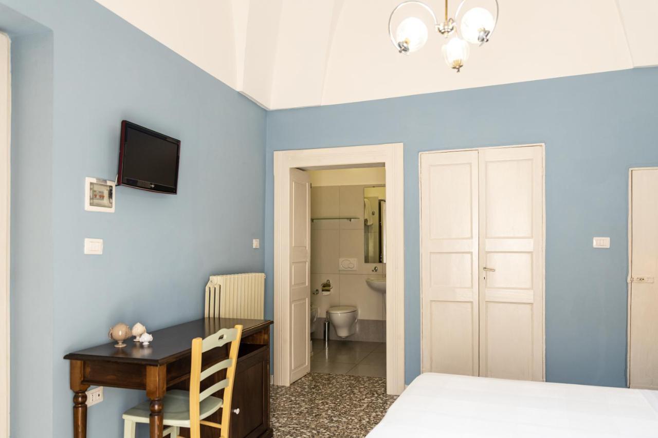 Palazzo Dante Bed & Breakfast Alliste Ngoại thất bức ảnh