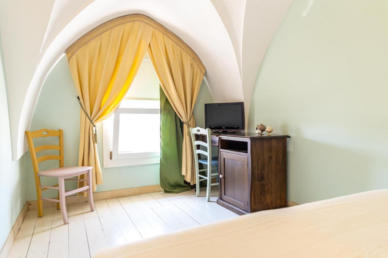 Palazzo Dante Bed & Breakfast Alliste Ngoại thất bức ảnh