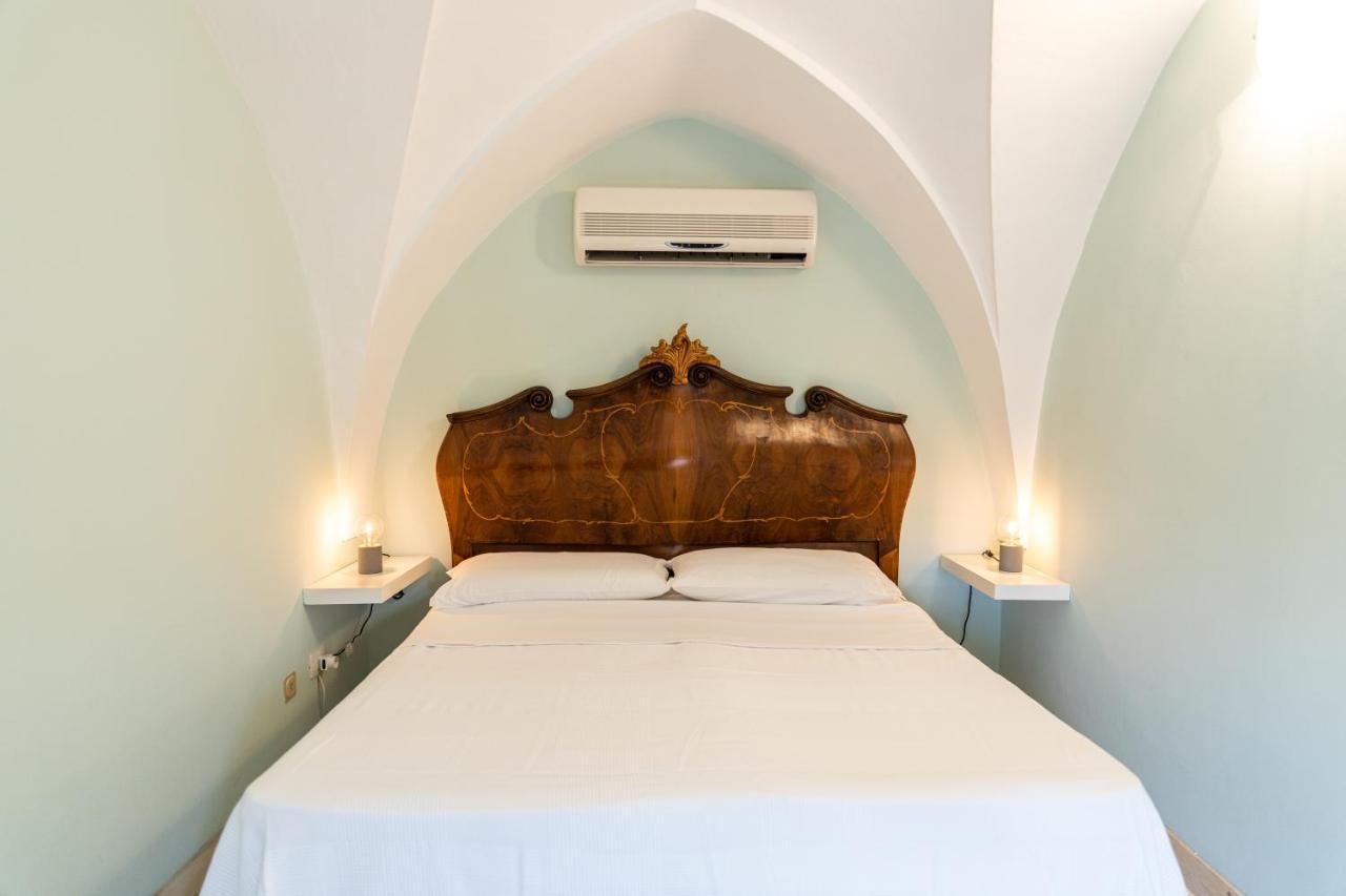 Palazzo Dante Bed & Breakfast Alliste Ngoại thất bức ảnh